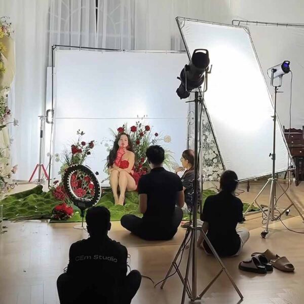 khung tản sáng